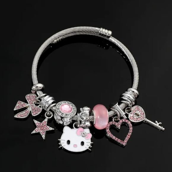 New Hello Kitty Charm Bracelet - Picture 1 of 5